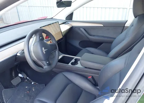 2025 Tesla Model Y Long Range Dual Motor All-Wheel Drive из США, поврежденный, VIN 7SAYGDEE4SA367417